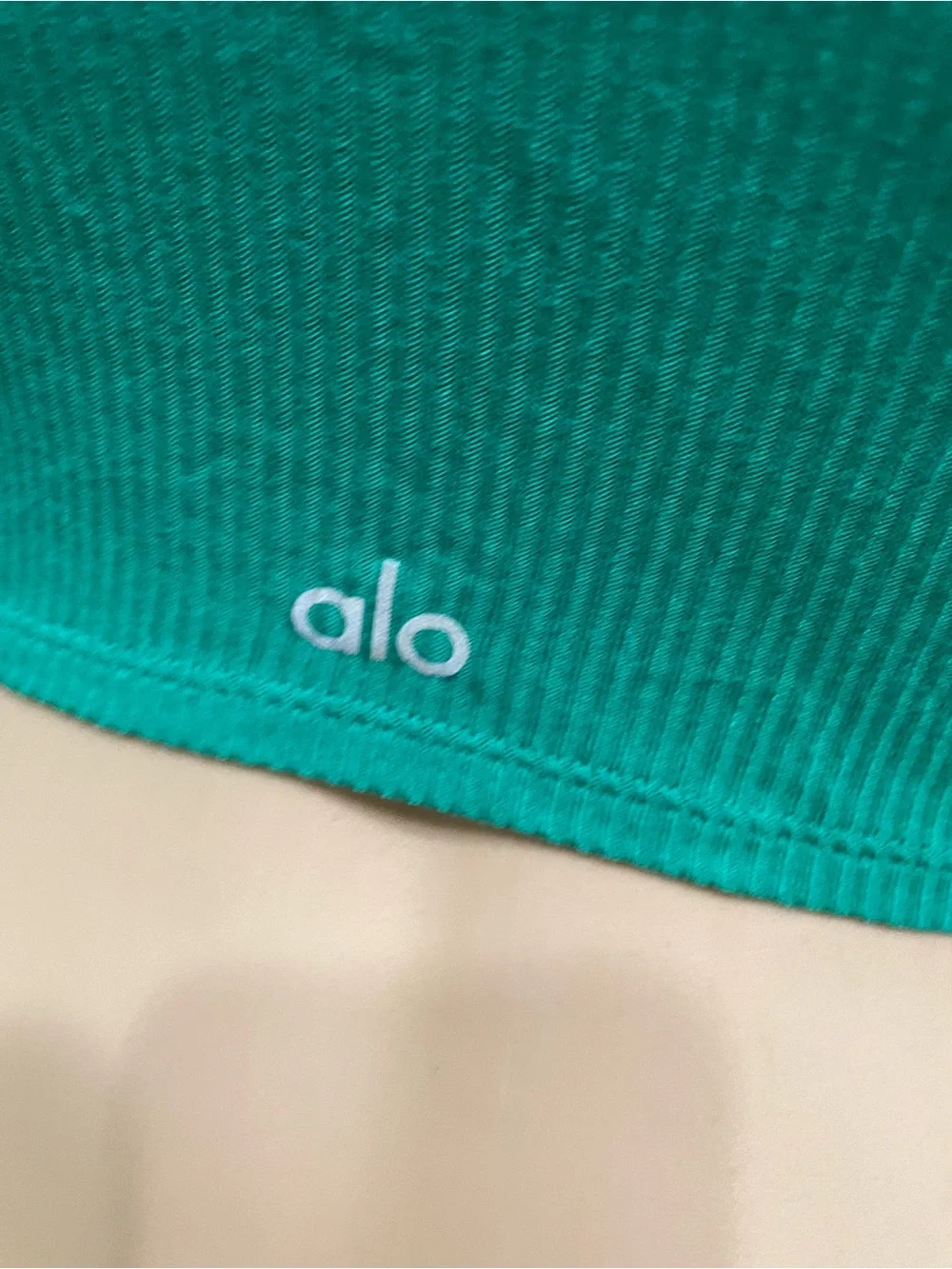 ALO Yoga Green Ruched Drawstring Long-Sleeve Crop Top